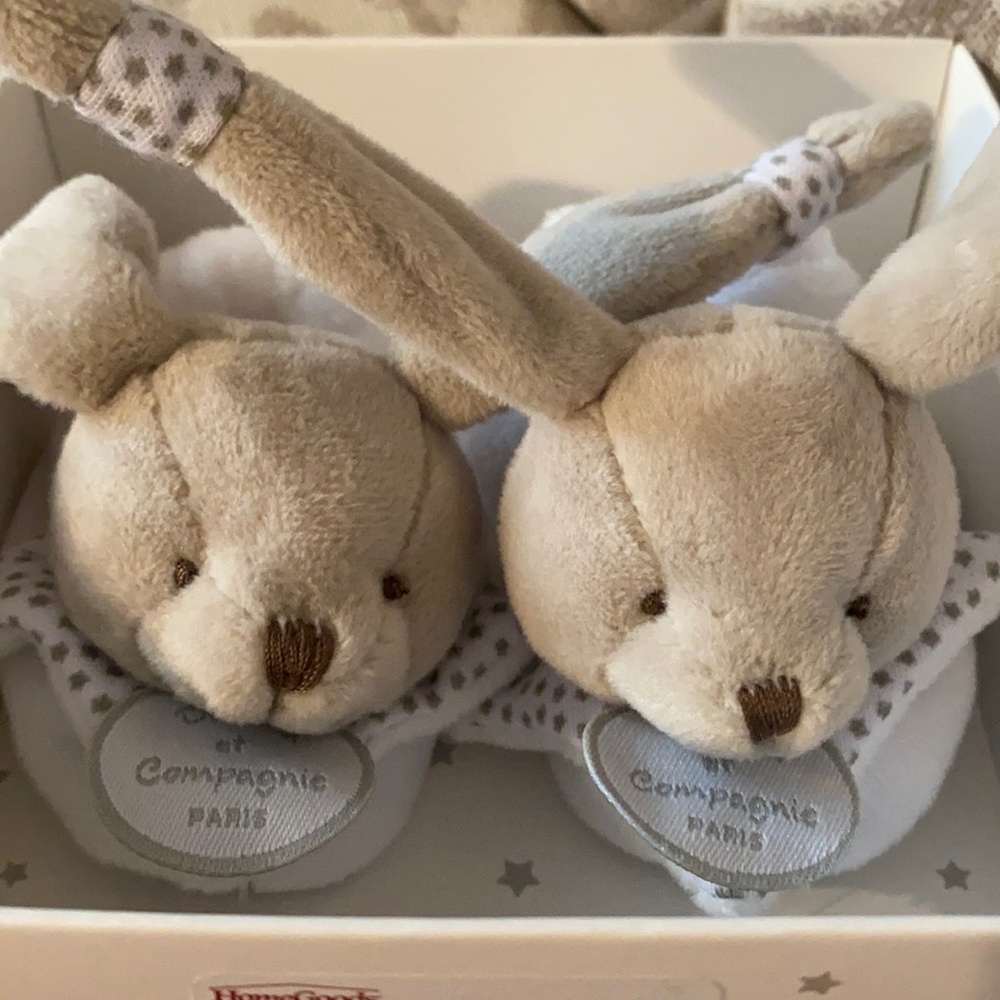 ~Mes Chaussons~ White Bunny Slippers